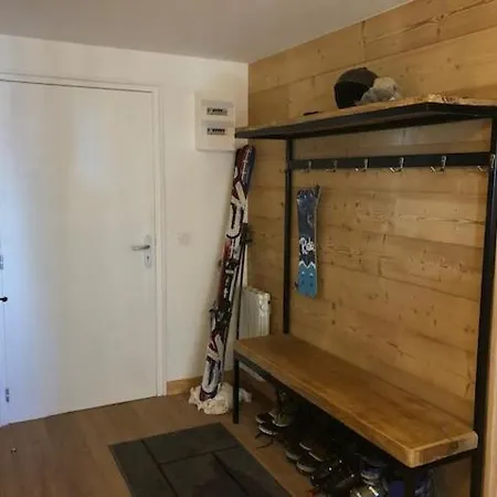 Au Pied Des Pistes, Vue Montagne, 10 Pers Appartement